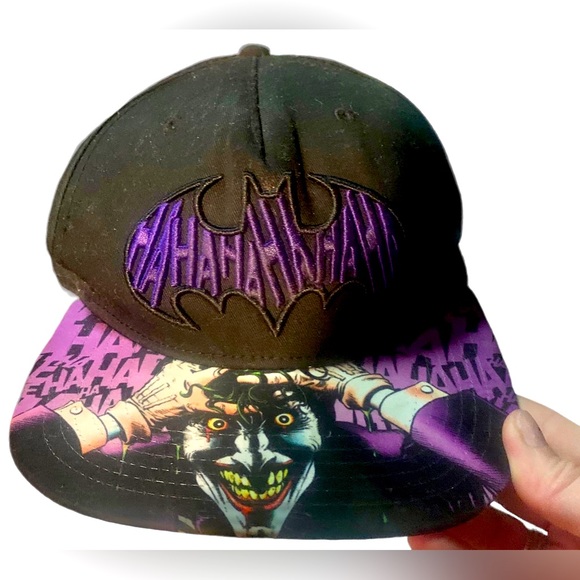DC Comics Batman Joker Sublimated Bill Snapback Hat “HAHA”s classic Batman - Picture 8 of 9